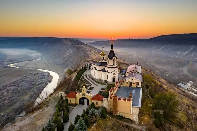 Moldavia: el país europeo más económico, con menos turismo y repleto de monumentos históricos