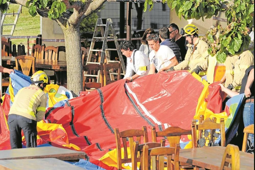 Una niña muere al salir volando un castillo hinchable en Caldes de Malavella