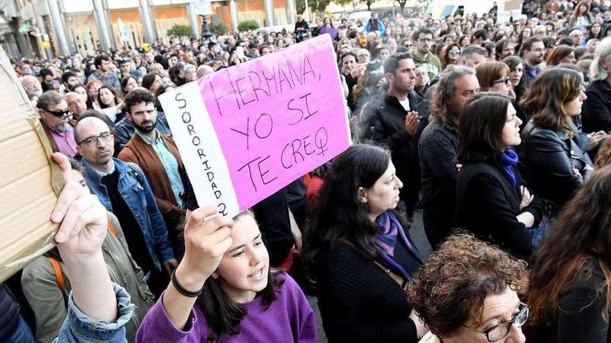 Concentración en A Coruña contra la sentencia de &#039;La Manada&#039;.