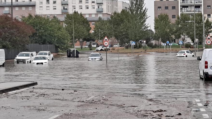 Una nueva borrasca traerá lluvias fuertes y tormenta al oeste de Extremadura el domingo