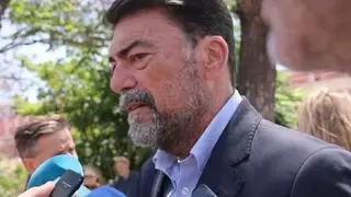 La oposición apunta a Barcala por las órdenes para borrar a cargos del Ayuntamiento del informe oficial sobre el escándalo de les Naus de Alicante