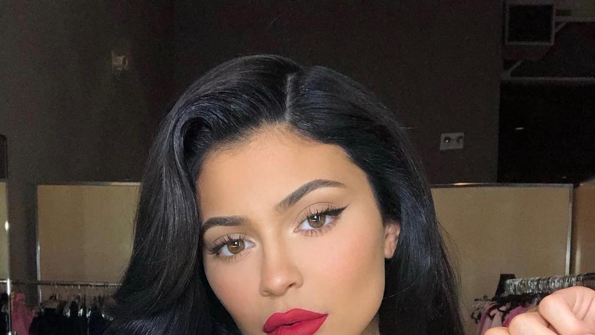 Kylie Jenner nos enseña cómo hay que maquillarse en San Valentín