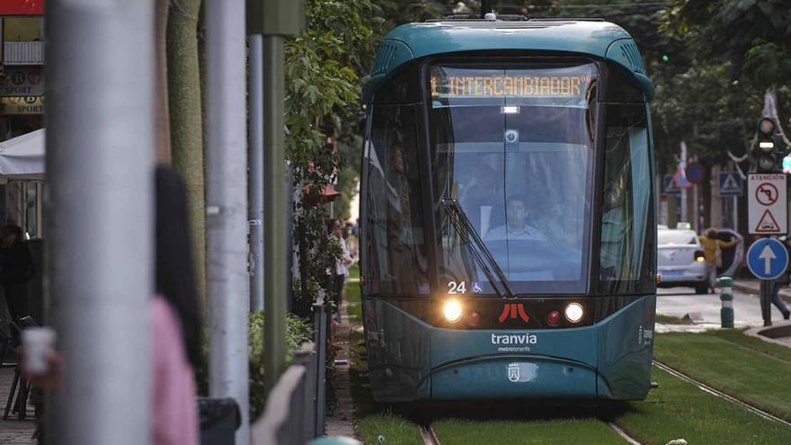 Coalición exige a Sánchez el descuento al transporte que niega a Canarias