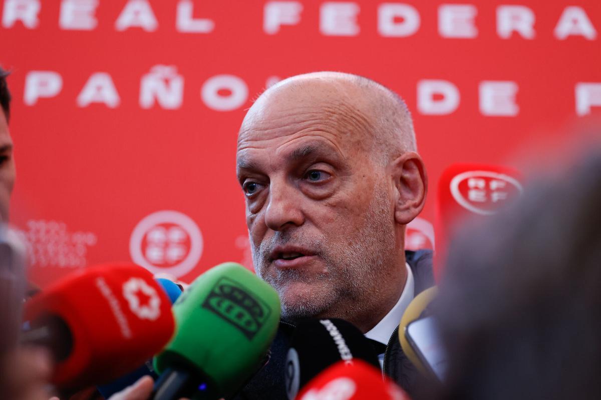 Javier Tebas estuvo presente en la asamblea de la RFEF.