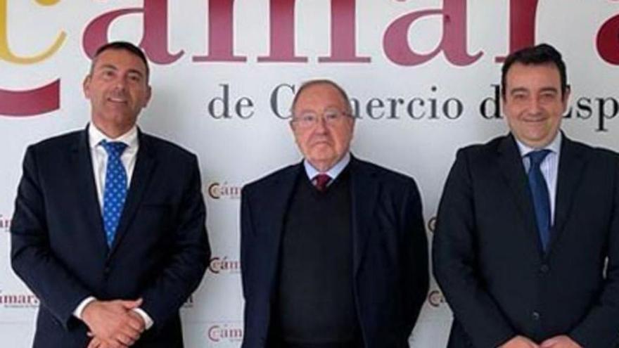 Oswaldo Betancort,  José Luis Bonet y José Valle.