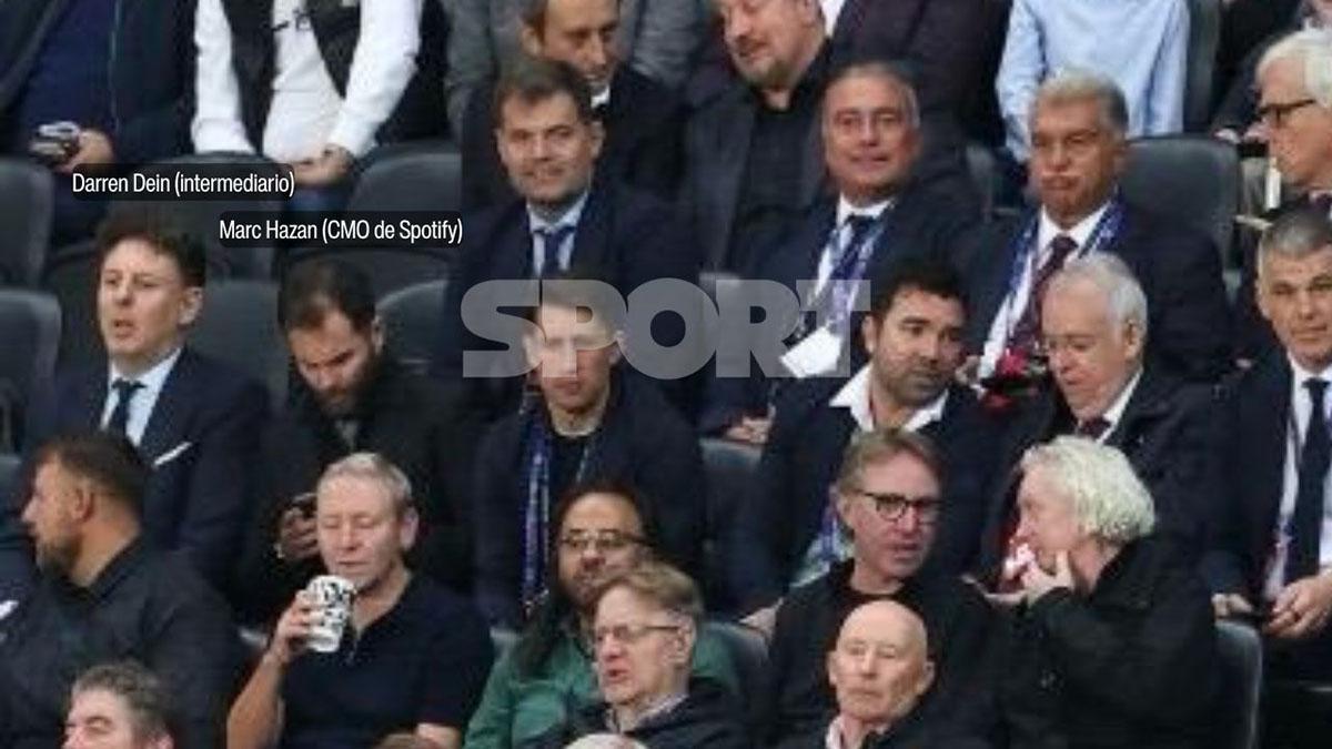 Darren Dein como intermediario y  Marc Hazan, responsable de marketing de Spotify. Ambos fueron captados por Sport, en el palco de Sant James's Park.