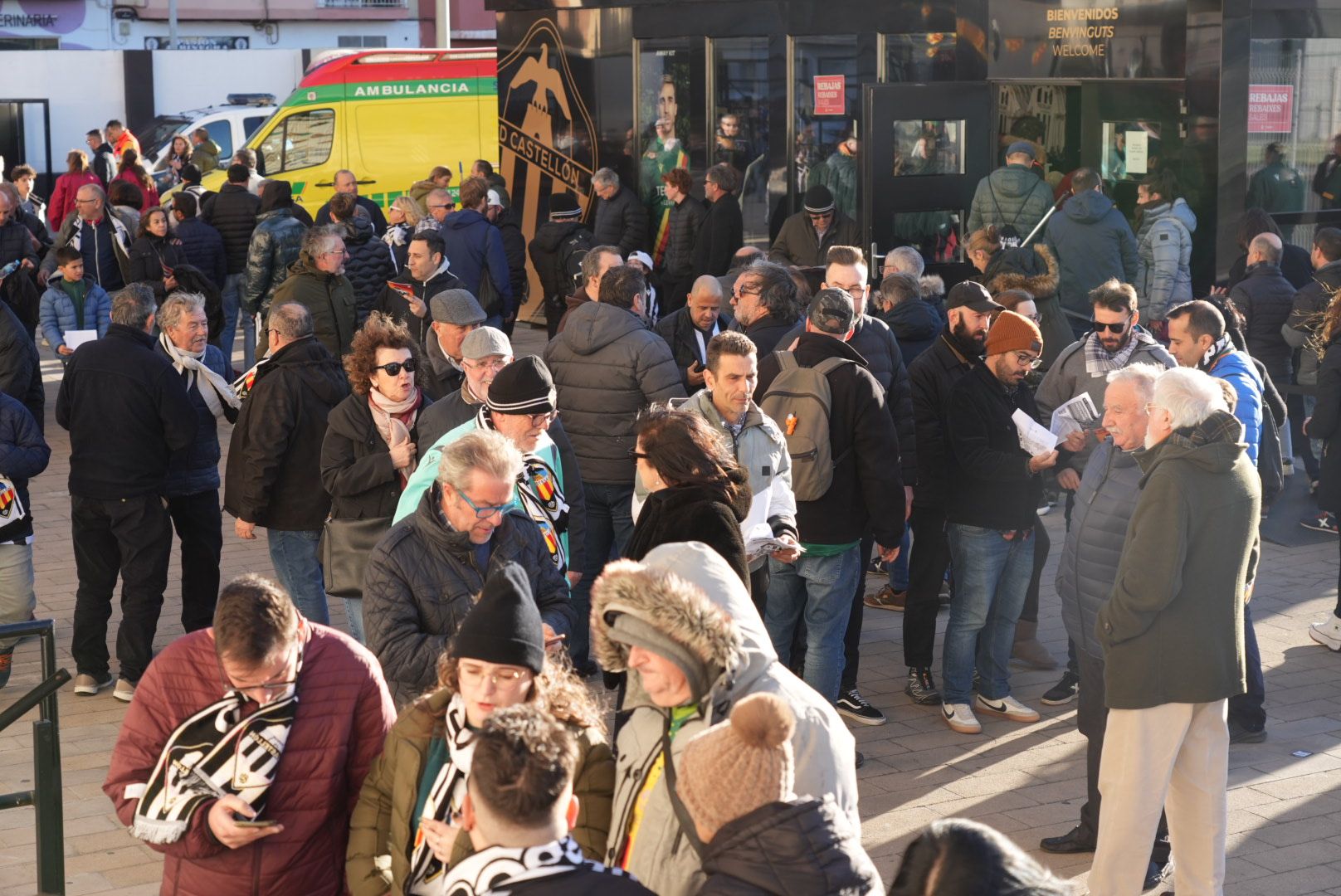 Ambiente de Magdalena en el Castellón-San Fernando