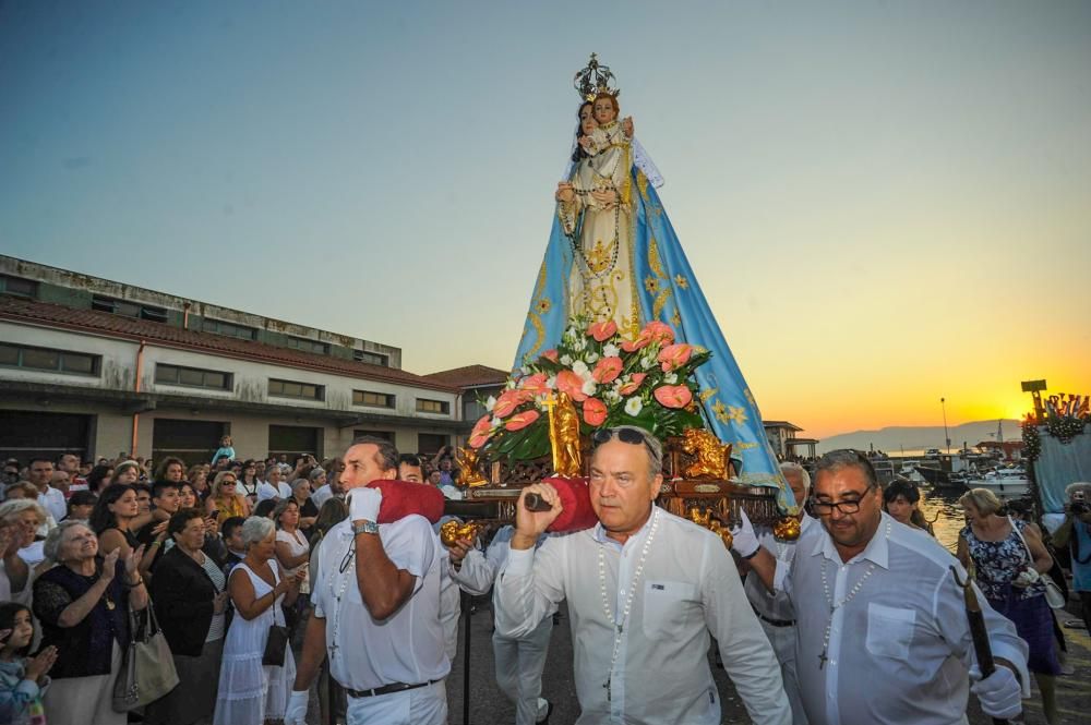Procesión de la Virgen del Carmen 2017 en Arousa