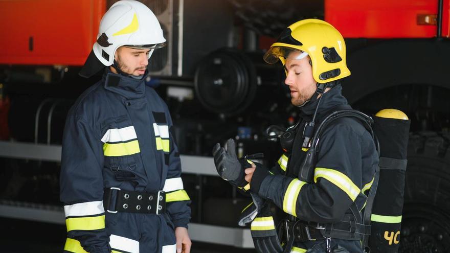 Com treballen i com es preparen els tècnics de Protecció Civil a Catalunya