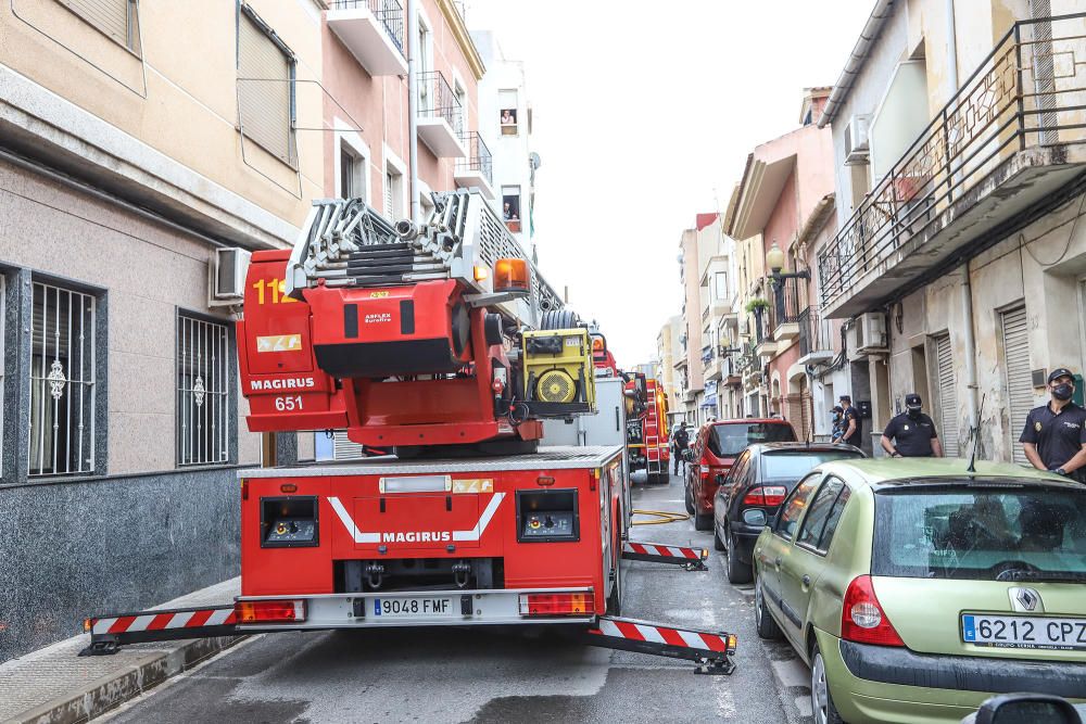 Herido un hombre tras el incendio de un colchón en