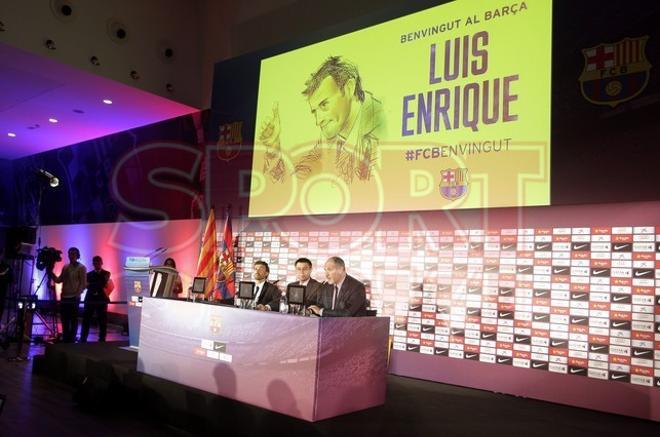 Las mejores imágenes de la presentación de Luis Enrique como entrenador del Barça