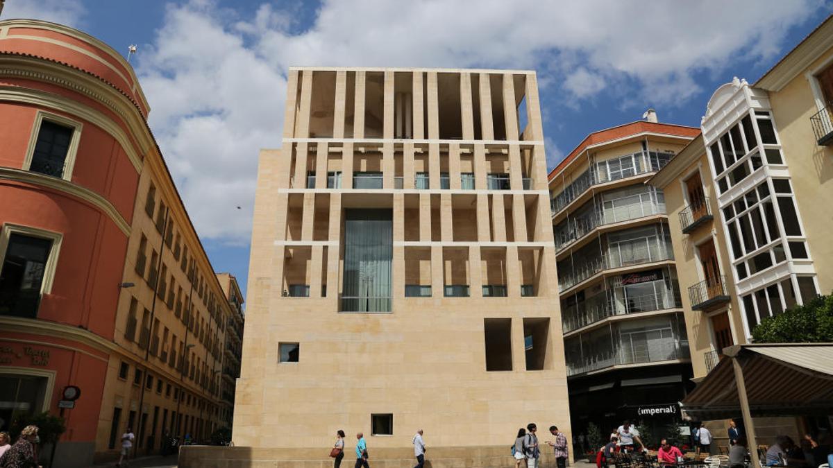 La fachada del edificio Moneo