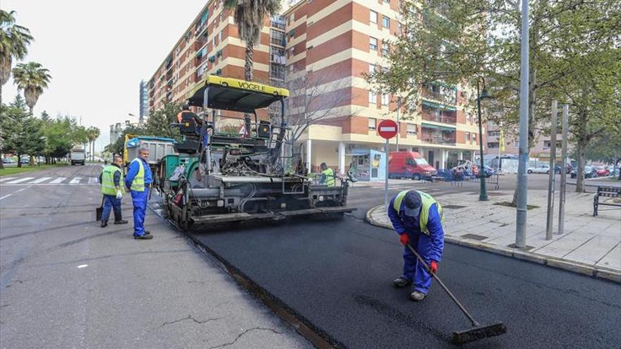 Ciclistas y vecinos de Badajoz piden una solución al carril bici de Sinforiano