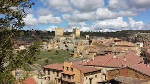 El pueblo Castillejo de Robledo