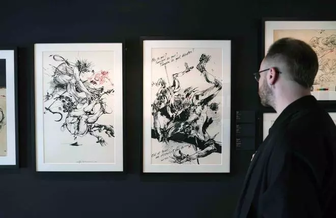 Fotos de la presentación de la exposición 'Vladimir Velickovic. Huida, vértigo y caída' en el MEET Málaga