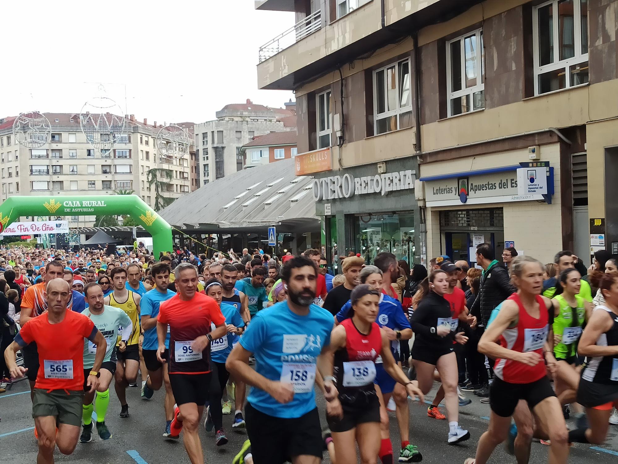 Casi 1.500 participantes disputan la carrera de Fin de Año de Pola de Siero