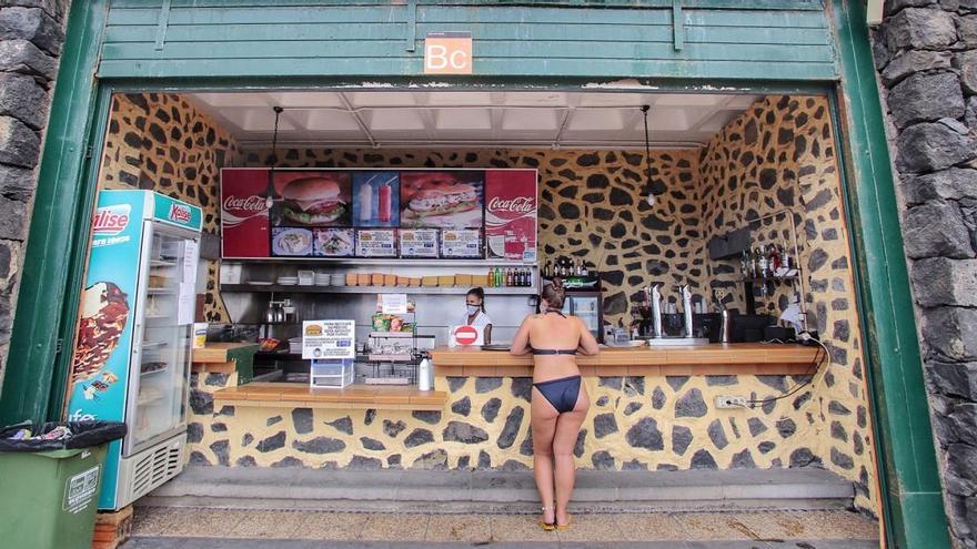 Un local de comida rápida en el Puerto de la Cruz.