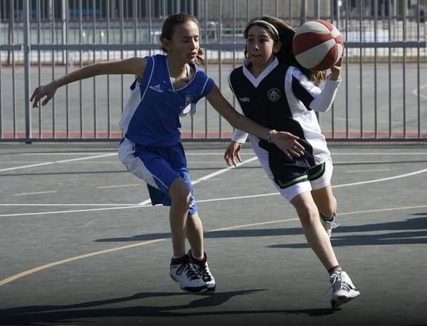 BALONCESTO: Maristas-Helios (liga de escuelas) / St Casablanca-Helios (preinfantil femenino)  / Compañía de María-Helios (benjamín femenino)  / Alierta-Helios (alevín femenino B)