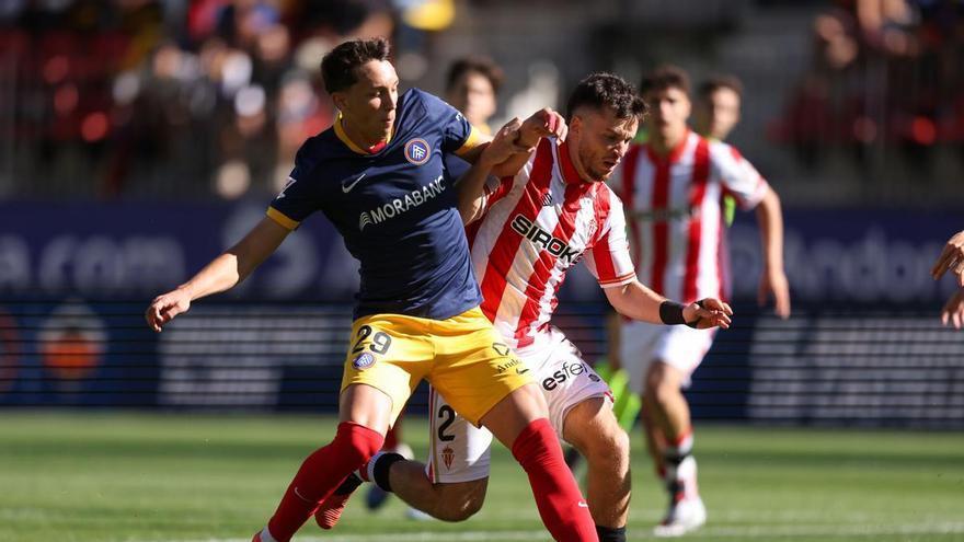 El Sporting recupera la contundencia y se levanta en Andorra: victoria 1-3 antes del derbi asturiano