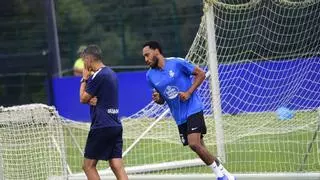 Aubameyang, un 'correcaminos' sin limitador de velocidad para la delantera del Deportivo
