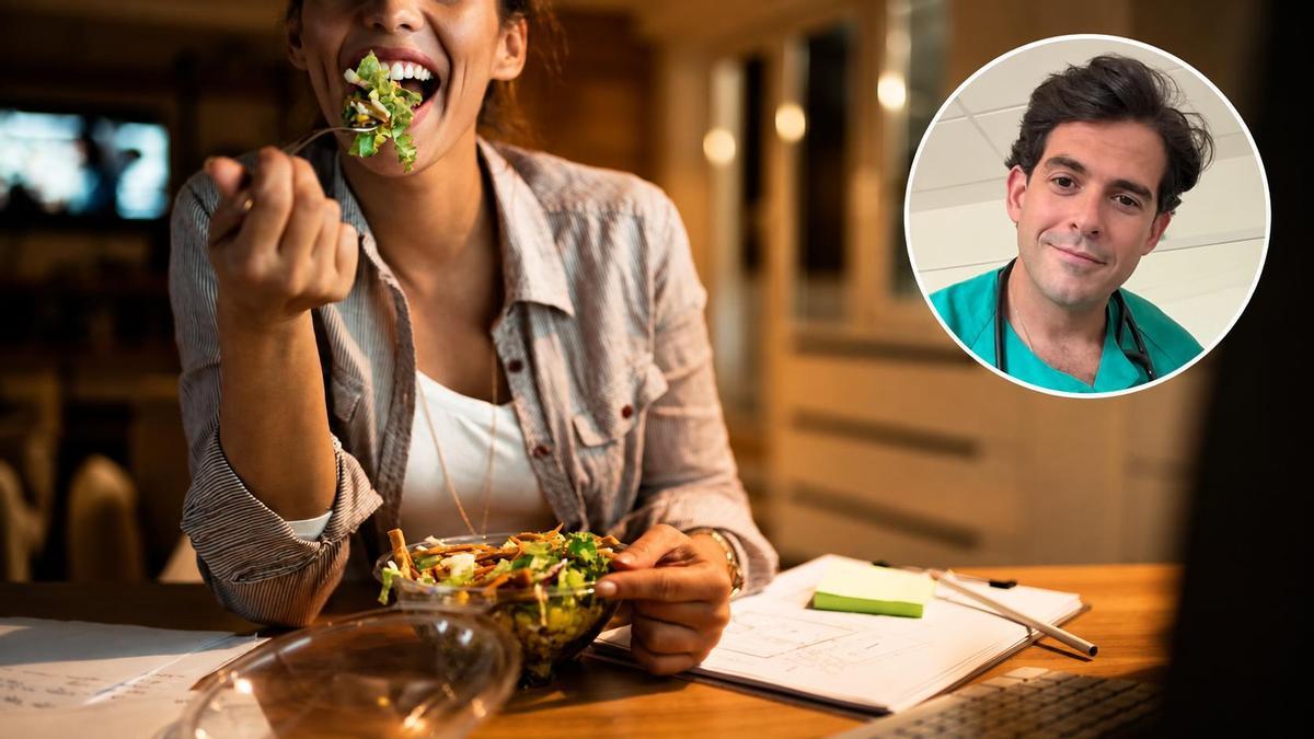 Una mujer cenando ensalada.