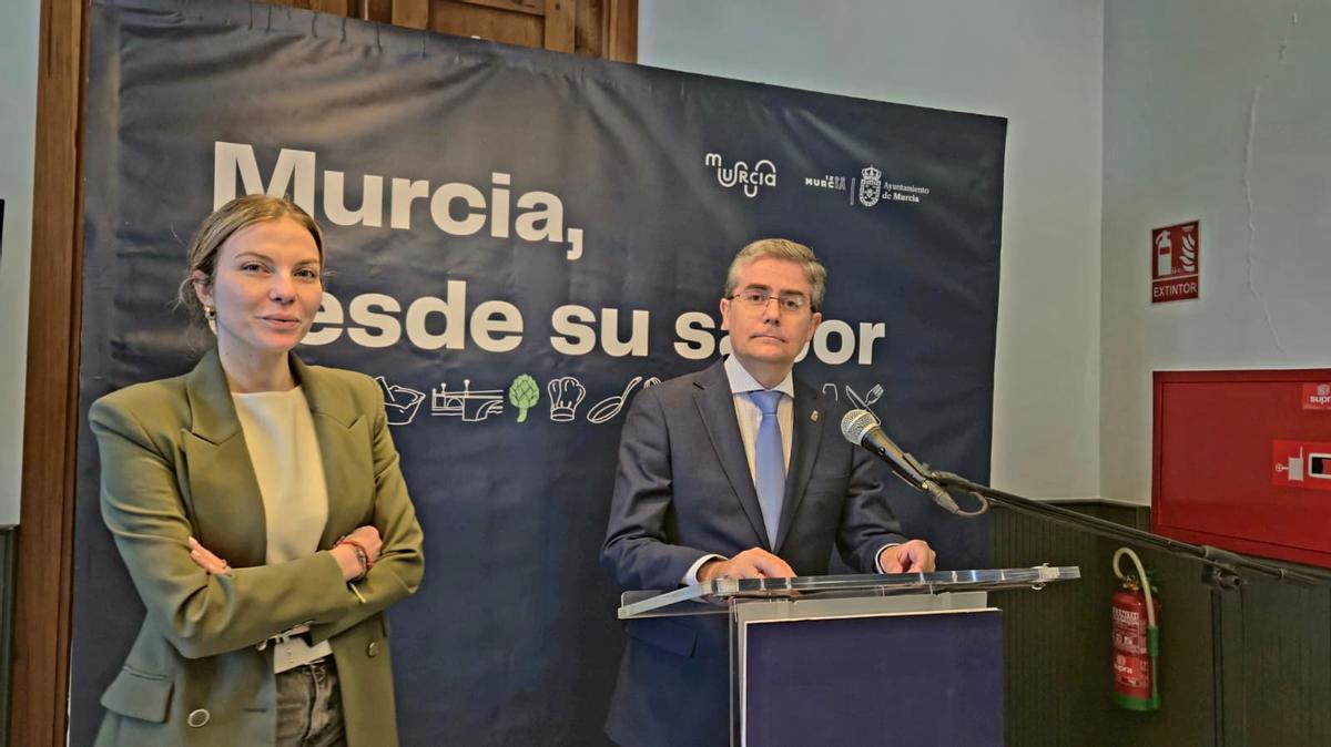Presentación de los ciclos de degustaciones y catas dentro de la campaña ‘Murcia desde su sabor’.