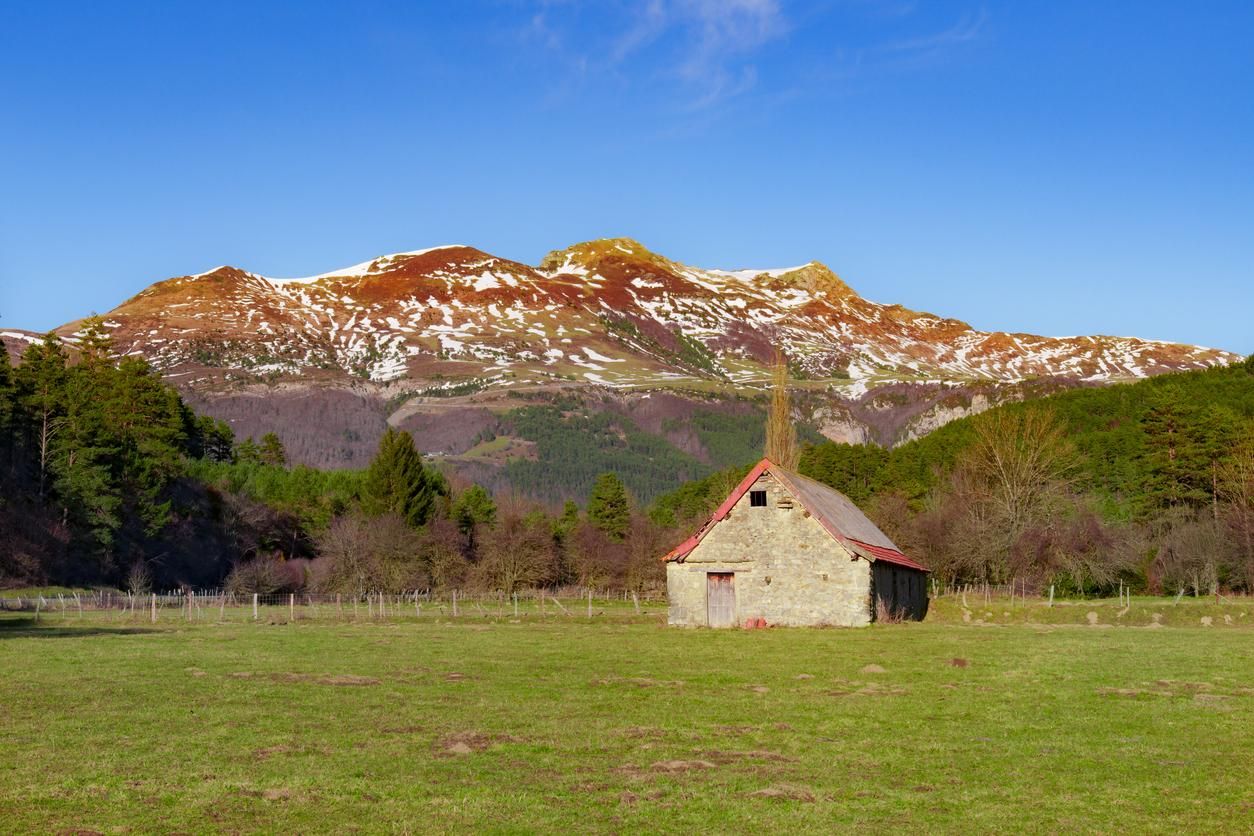 Borda para pastores en el Valle de Roncal, Isaba, Navarra