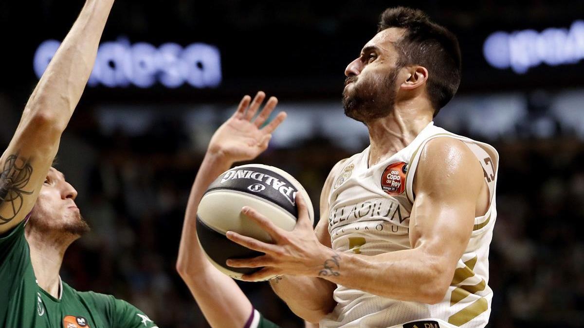 El Real Madrid se proclamó campeón de la Copa del Rey el año pasado imponiéndose a Unicaja (68-95)