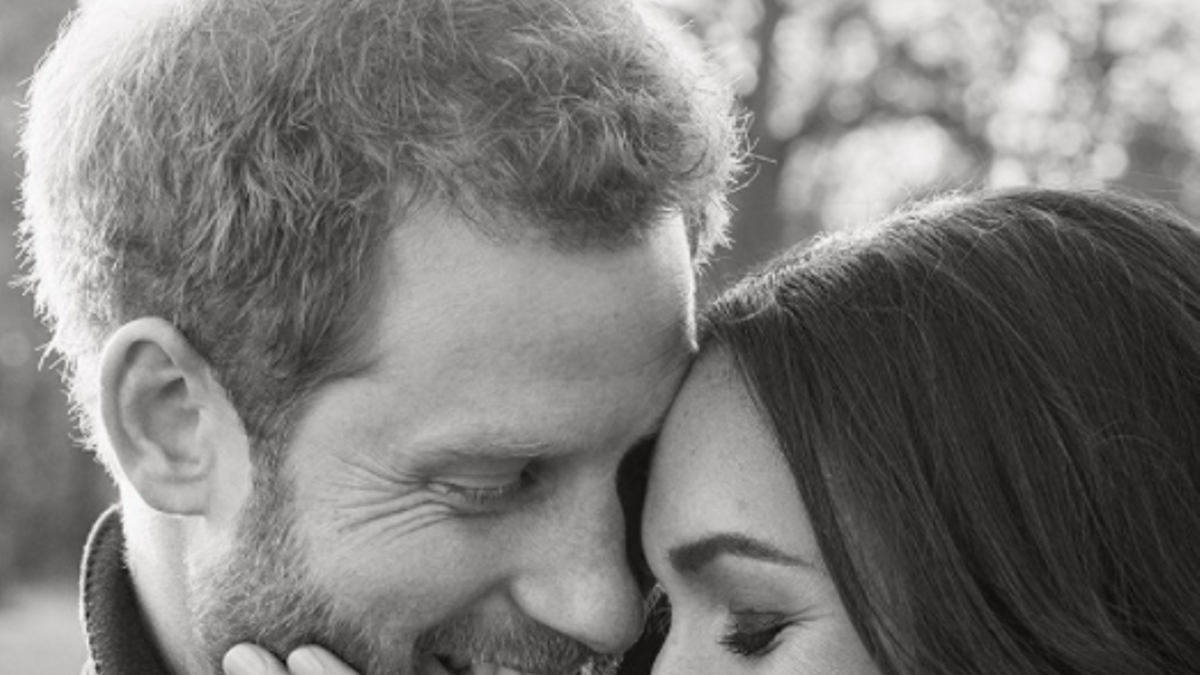 Meghan Markle y principe Harry, fotos oficiales