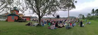Comienza en Villaviciosa el Festival de la Ría "Enrique Correa": estos son los conciertos previstos hasta el 15 de agosto