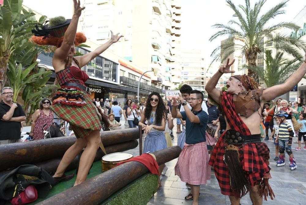 Teatro y pintura en la Avenidad de la Libertad