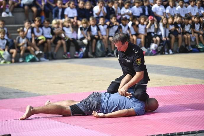 27-09-19 LAS PALMAS DE GRAN CANARIA. . LAS PALMAS DE GRAN CANARIA. Jornada de puertas abiertas de la Policía Nacional en el Parque Juan Pablo II. Fotos: Juan Castro.  | 27/09/2019 | Fotógrafo: Juan Carlos Castro