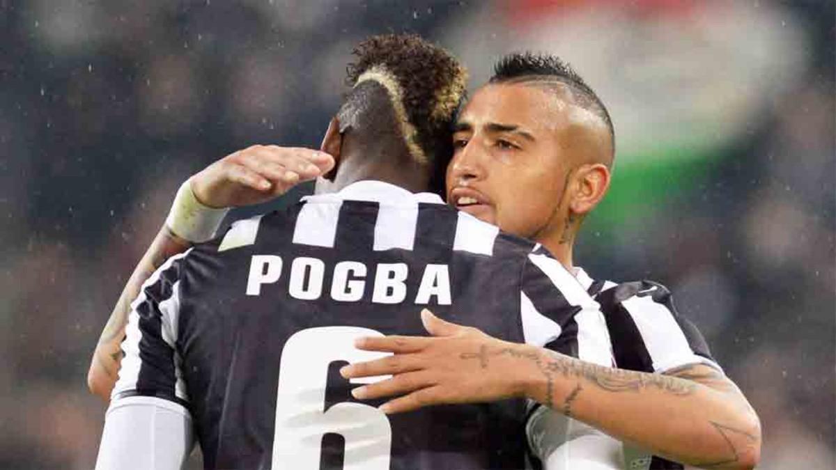 Paul Pogba y Arturo Vidal durante su estancia en Turín