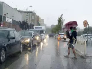 Avís taronja a l'Empordà per pluges torrencials aquest dilluns a la tarda