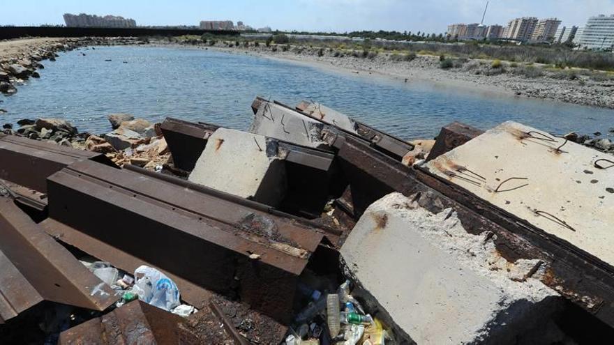 El Ejecutivo da dos meses para desmantelar Puerto Mayor