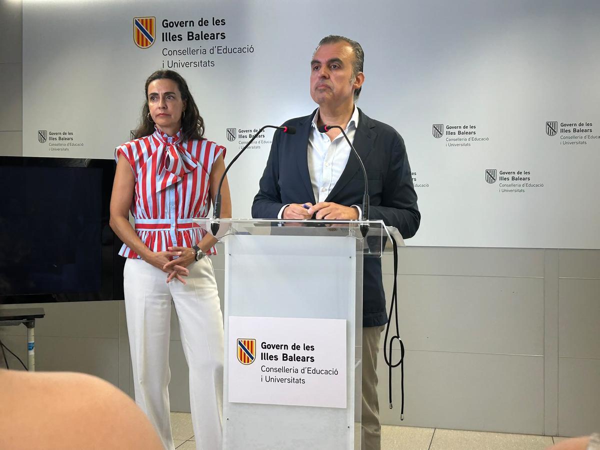 Salas y Vera, este miércoles durante la presentación de los resultados de la PBAU.