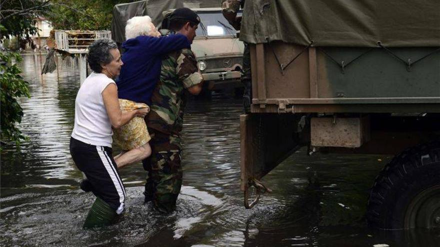 Se eleva a 55 la cifra de muertos por el temporal en Argentina