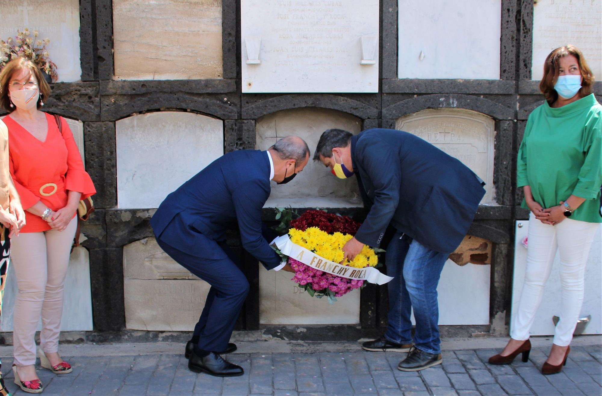 Homenajea a José Franchy Roca en el 90º aniversario de la proclamación de la II República