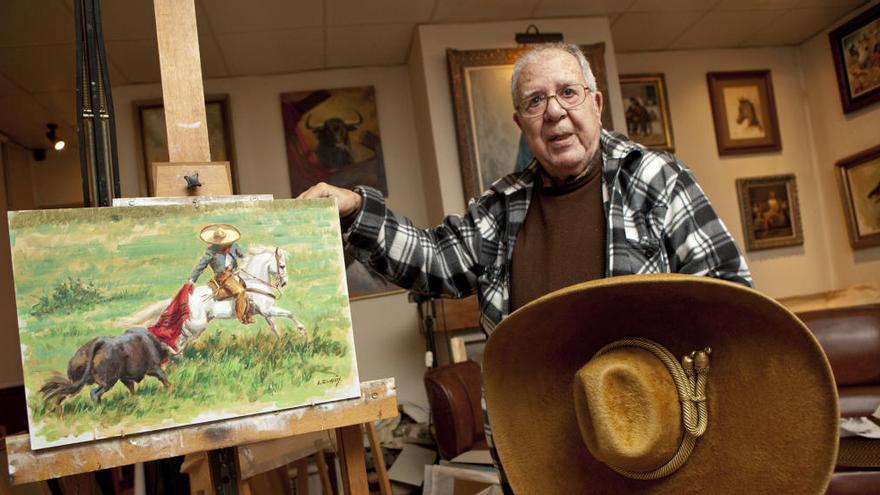 Alfredo Enguix, en su casa.