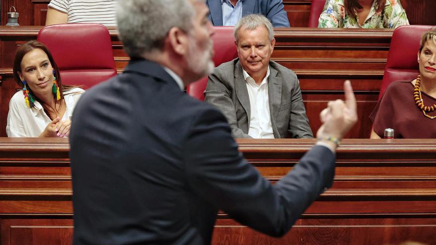 Clavijo culpa a Torres y el PSOE del fracaso de la ley de extranjería y exige un decreto