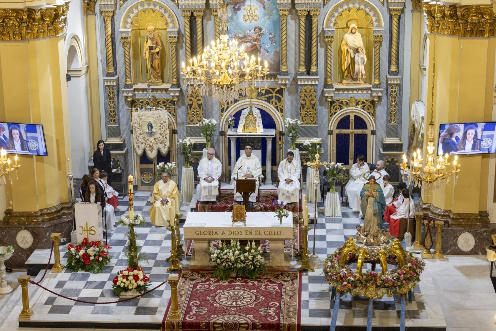 Las imágenes de la procesión del Encuentro del Domingo de Resurrección en Torrevieja