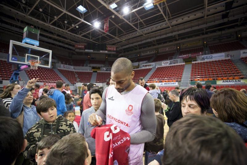 Entrenamiento a puerta abierta del Tecnyconta Zaragoza