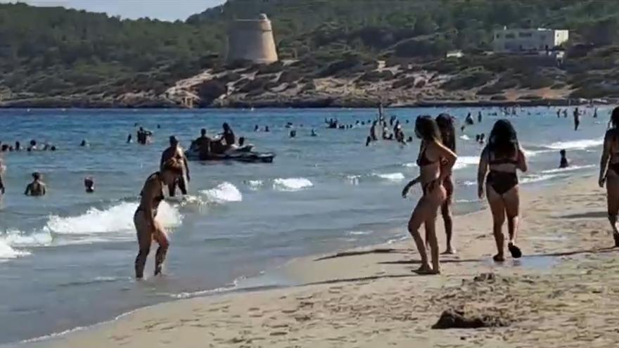 Denuncian el uso del canal de Salvamento para embarcaciones recreativas en Ibiza