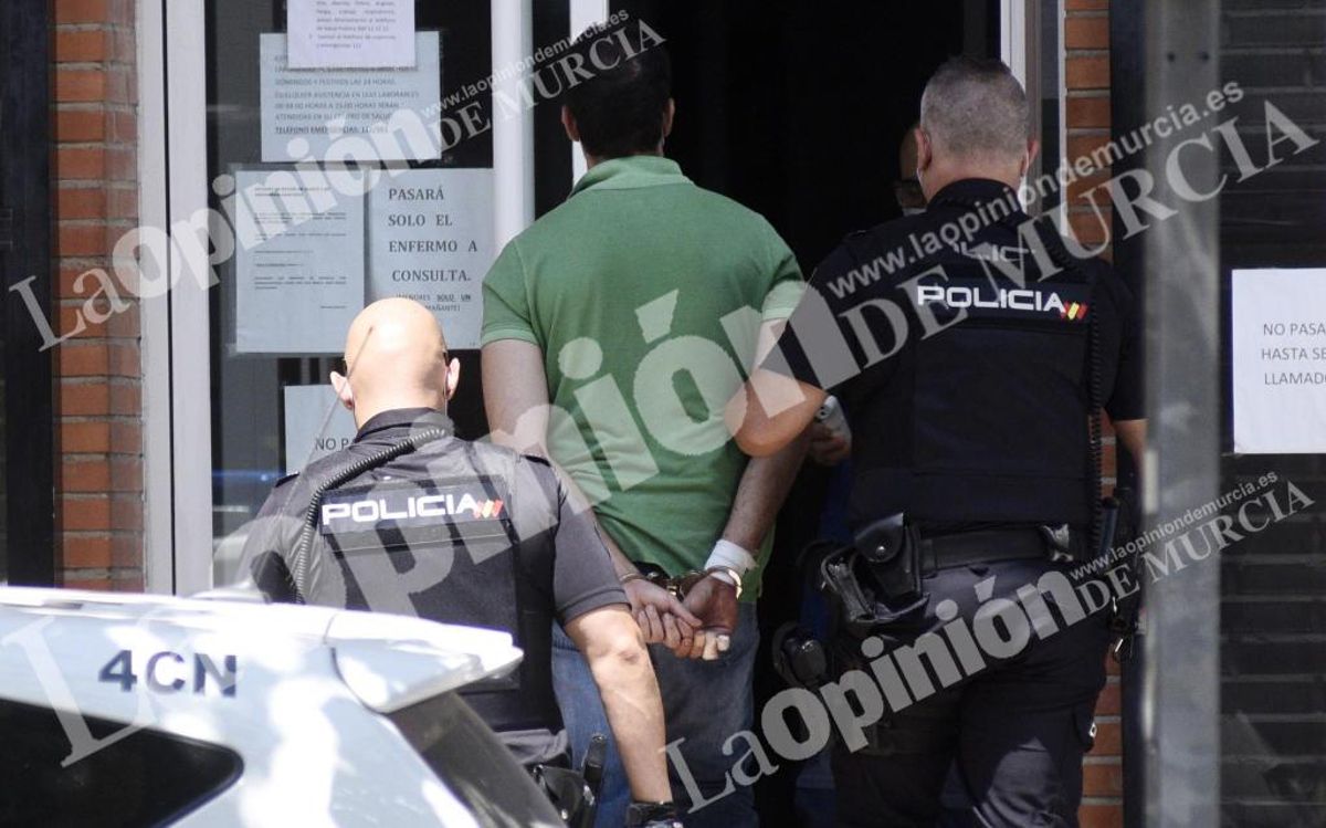 El presunto parricida de Murcia asegura que apenas recuerda el crimen