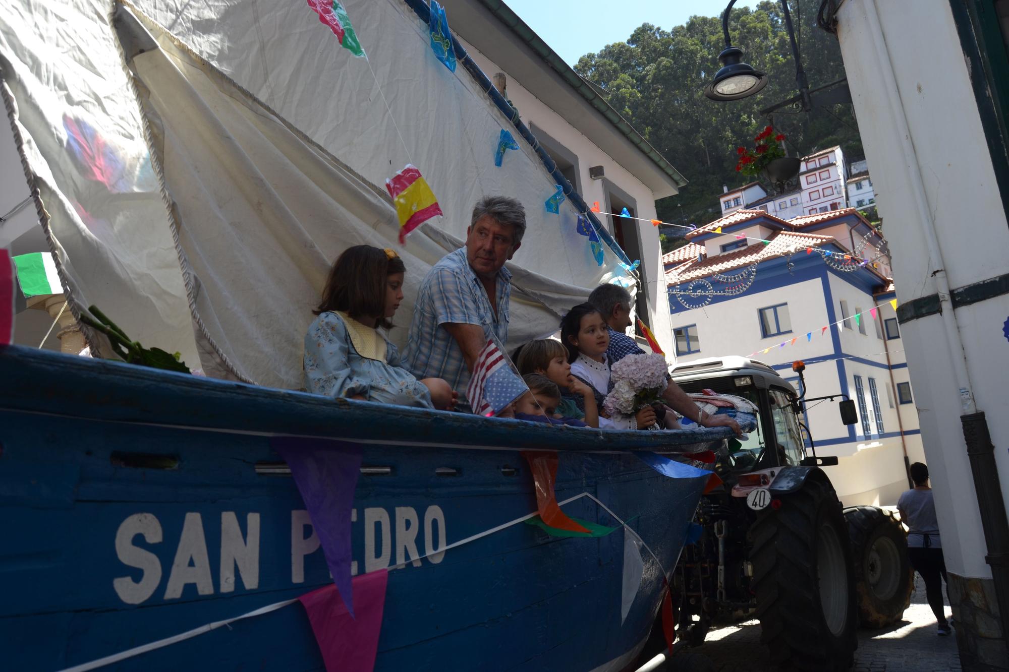 En imágenes: Así festjan los pixuetos s San Pedro en Cudillero