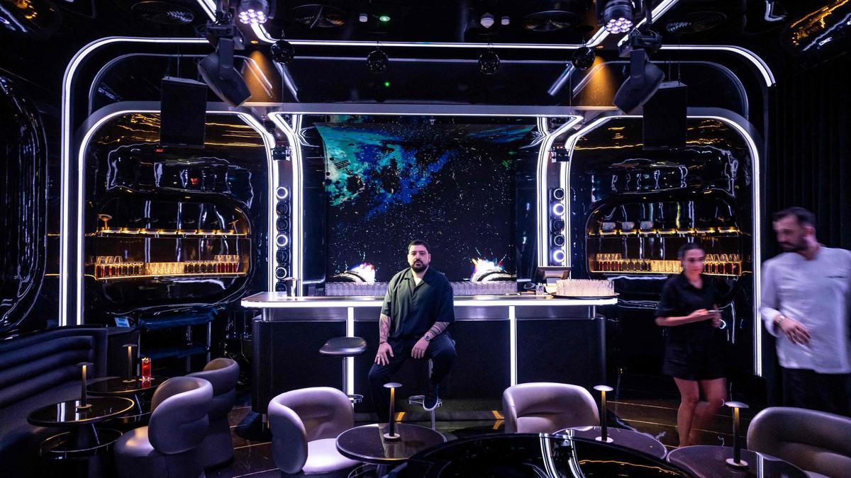 Dubái abre el primer restaurante con la IA como chef: "Puede que cree algún día mejores platos que los humanos"