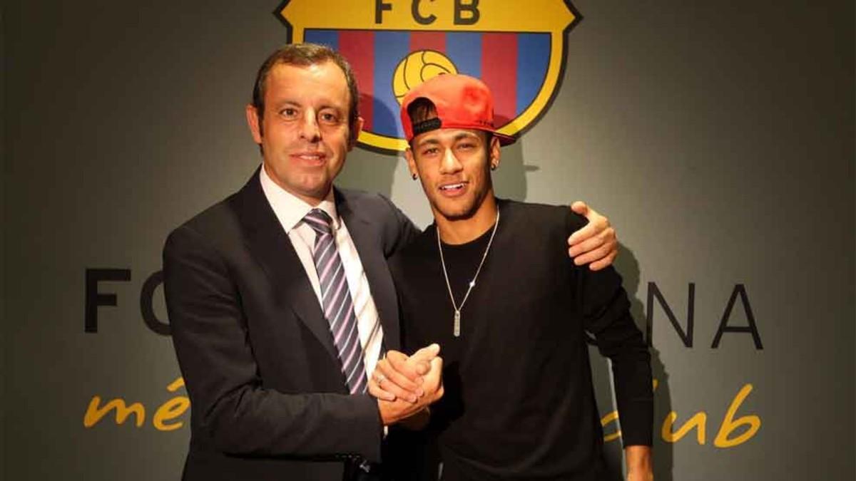 El fichaje de Neymar por el FC Barcelona sigue generando nuevas informaciones