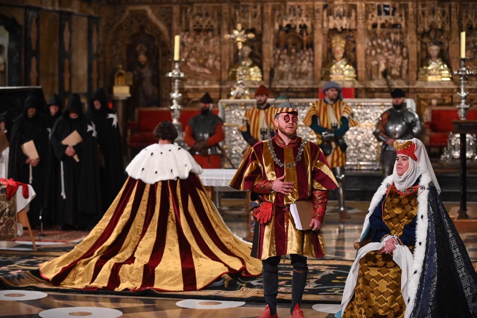 EN IMÁGENES | Así ha sido la histórica de la Coronación de los Reyes de Aragón
