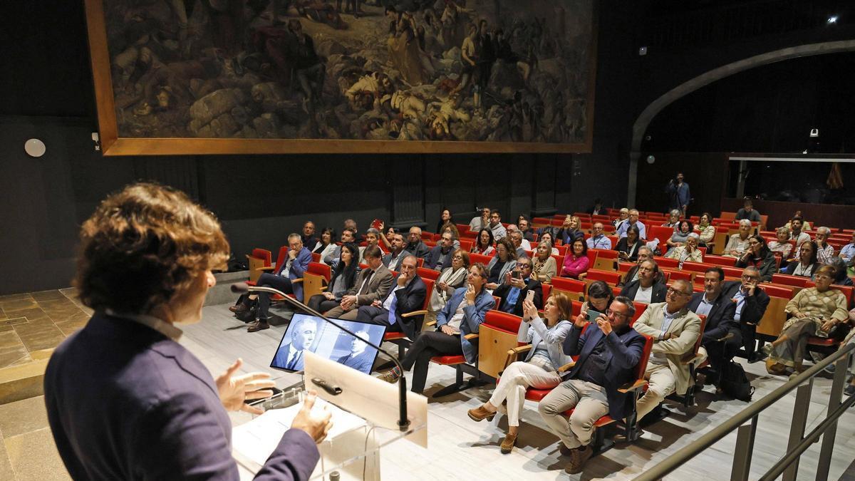 Les imatges de la conferència inaugural de l'Any Josep Irla a Girona