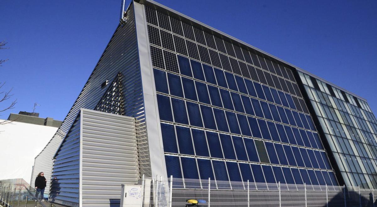 Piscina municipal de Bueu, en una imagen reciente.